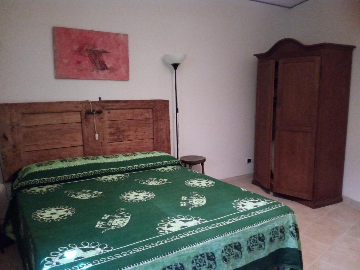 Agriturismo Del Frontino - Lo Studio อัคกวาลาญา ภายนอก รูปภาพ